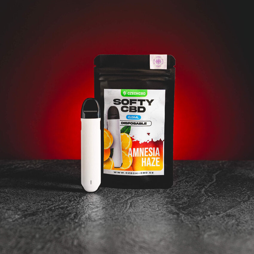 CBD Amnesia Haze Softy vape set 0,5 мл, представен в продуктов кадър като CBD vape продукт с Amnesia Haze профил.