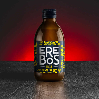 Erebos Fresh Natural Energy Drink, представен в продуктов кадър като освежаваща билкова енергийна напитка.