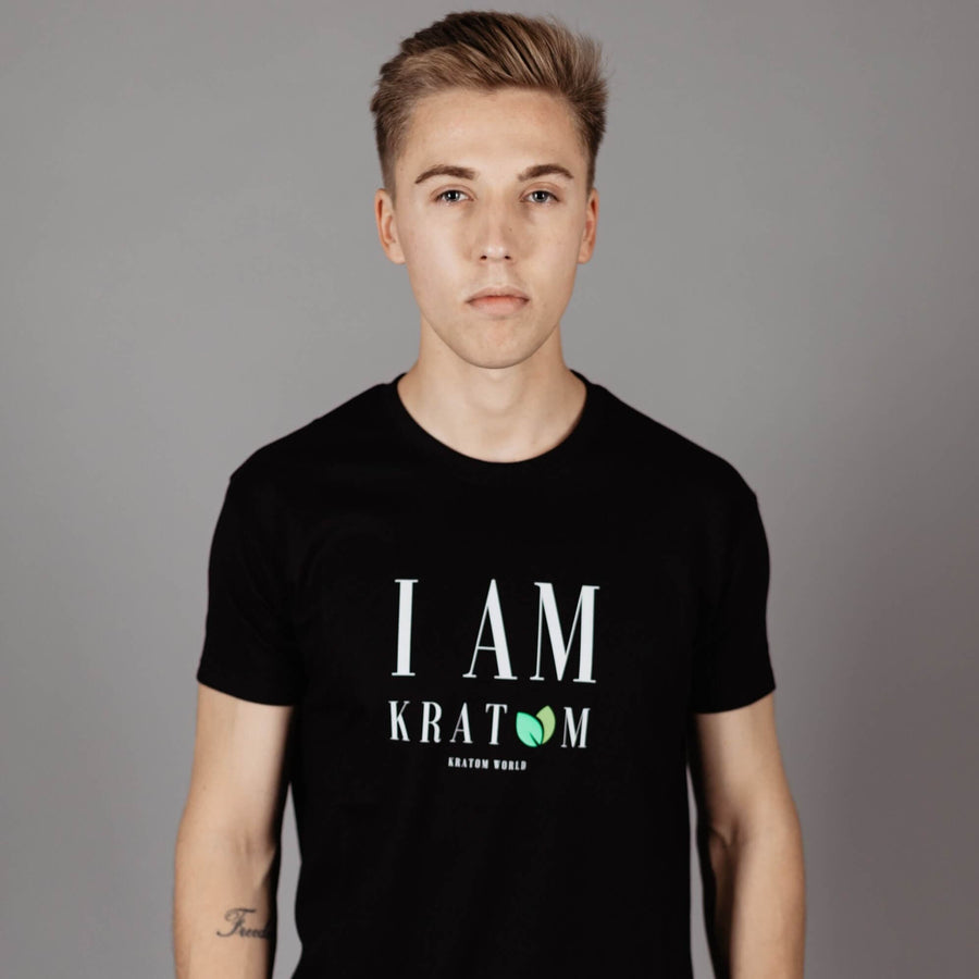 IAM Kratom тениска, представена в продуктов кадър като облекло.