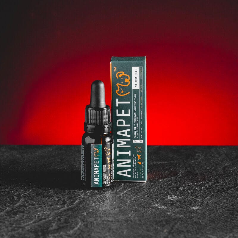 Animapet CBD масло Kratom World, представено в продуктов кадър като CBD продукт за кучета и животни.