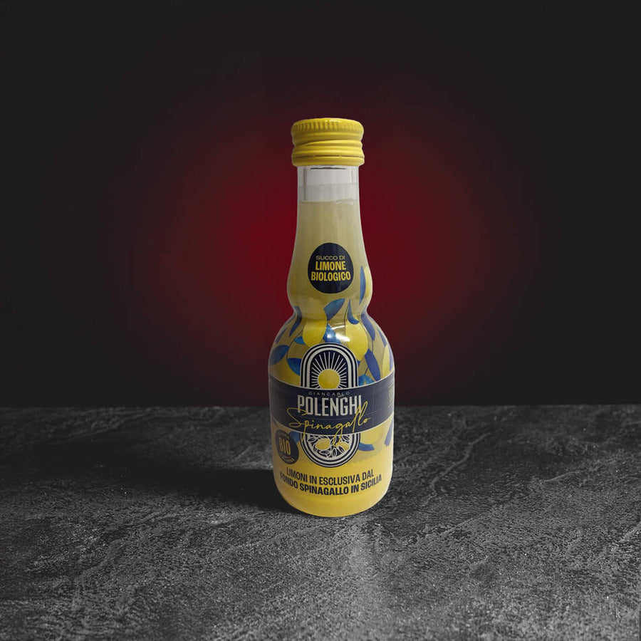 Biologico Lemon Juice Kratom World, представен в продуктов кадър като лимонов сок за използване с кратом напитки.