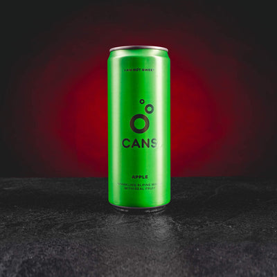 CANS Apple Elderflower Kratom World, представен в продуктов кадър като плодова напитка с профил на ябълка и бъз.