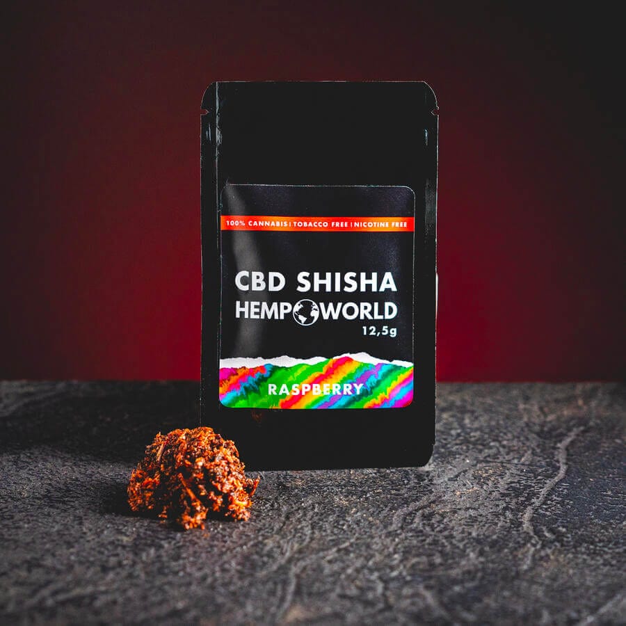 CBD Hemp Shisha Kratom World, представена в продуктов кадър като конопена shisha смес в малка опаковка.