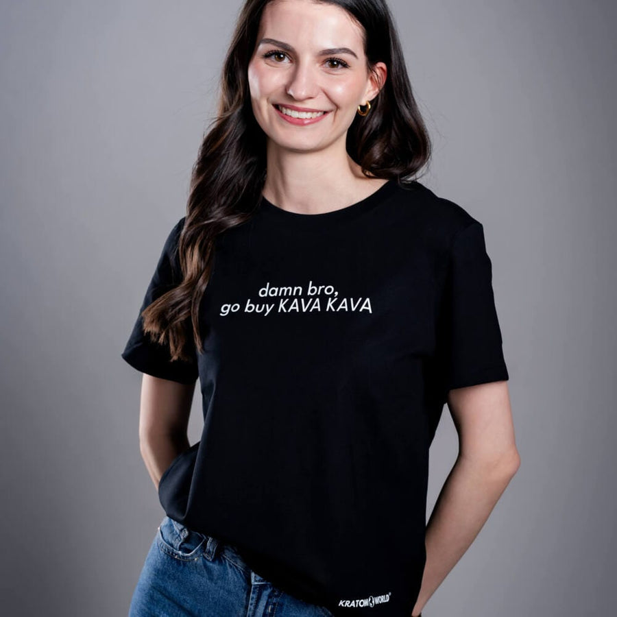 Дамска тениска Kratom World Damn Bro Go Buy Kava Kava, представена в черен streetwear дизайн.