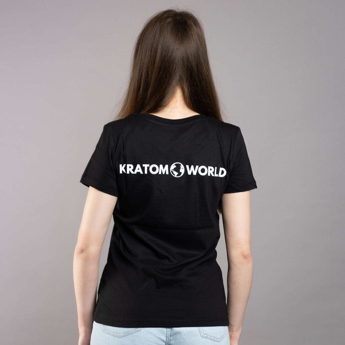 Зелена дамска тениска и суитшърт Kratom World, представени отзад в продуктов кадър като облекло.