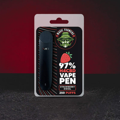 H4CBD Vape Cartridge Strawberry Kush Kratom World, представен в продуктов кадър като канабиноиден cartridge с ягодов kush профил.