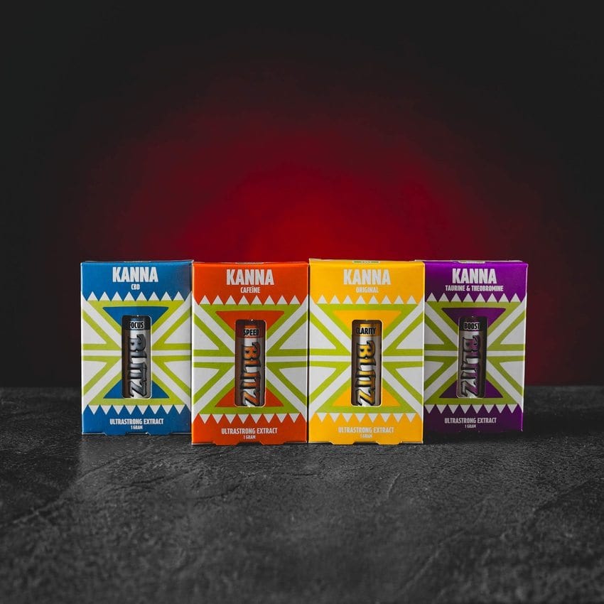 Kanna Blitz екстракт Kratom World 1 г, представен в продуктов кадър като растителен екстракт с focus, speed boost и clarity профил.