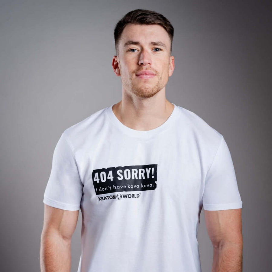 Мъжка тениска Kratom World 404 Sorry I Don’t Have Kava Kava, представена в продуктов кадър като streetwear merch за любители на Kava Kava.