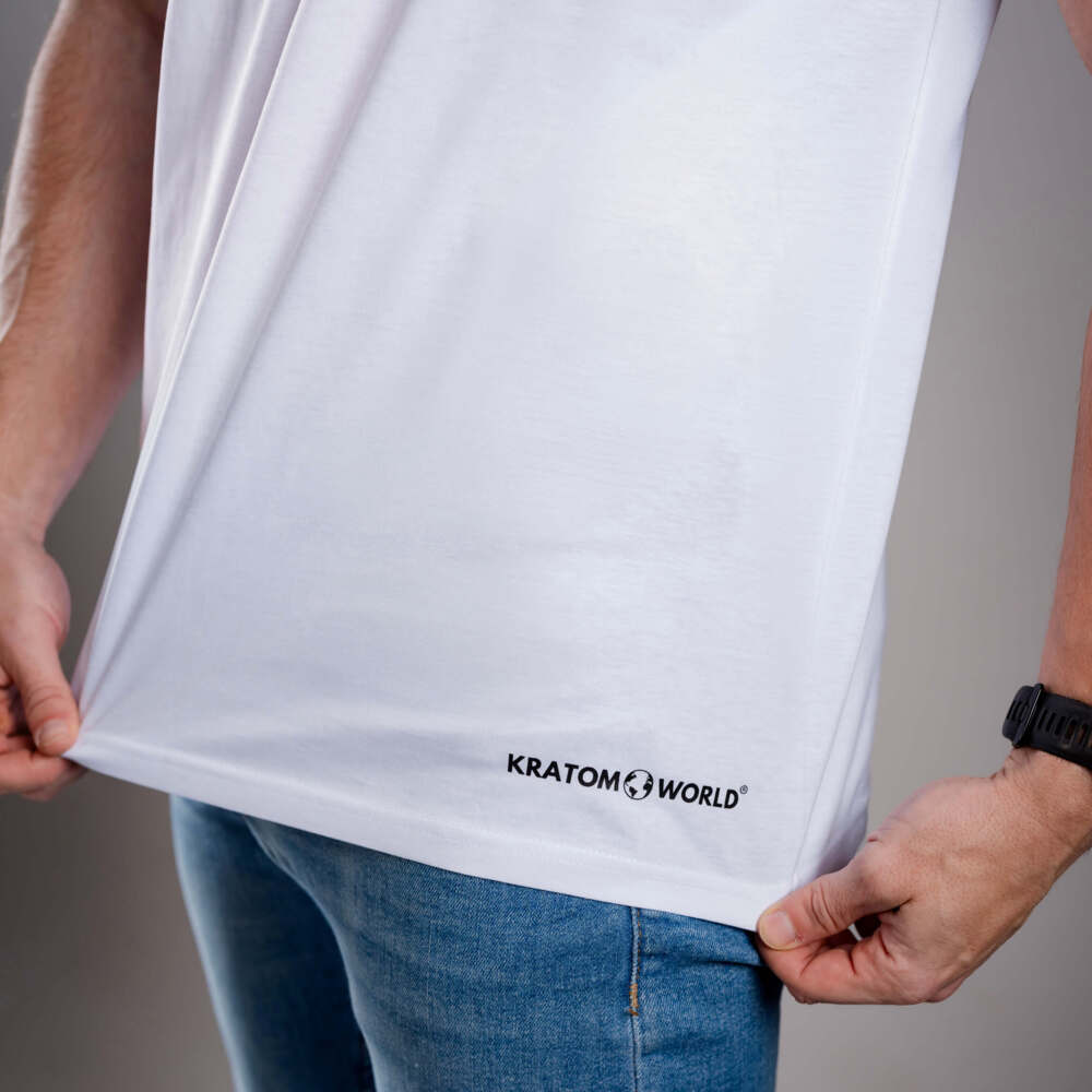 Мъжка тениска Kratom World Damn Bro Go Buy Kratom, представена в close-up продуктов кадър като streetwear merch за любители на Kratom.