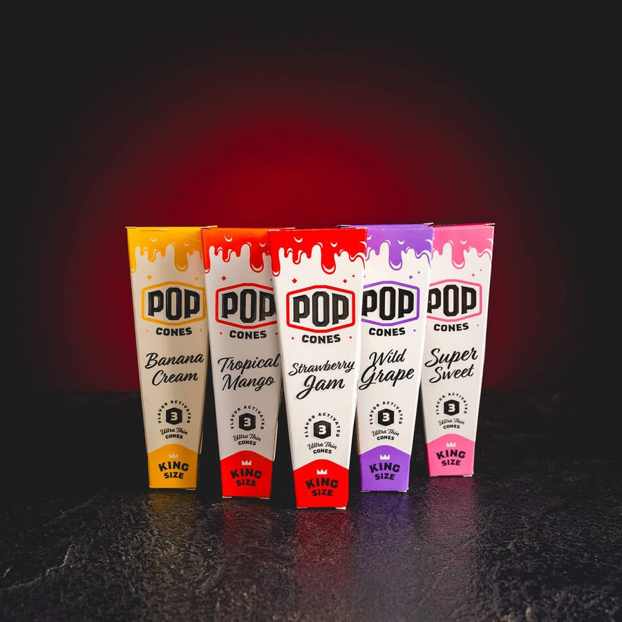 Pop Cones Kratom World, представени в общ продуктов кадър като preroll cones в различни вкусове за CBD и билкови продукти.