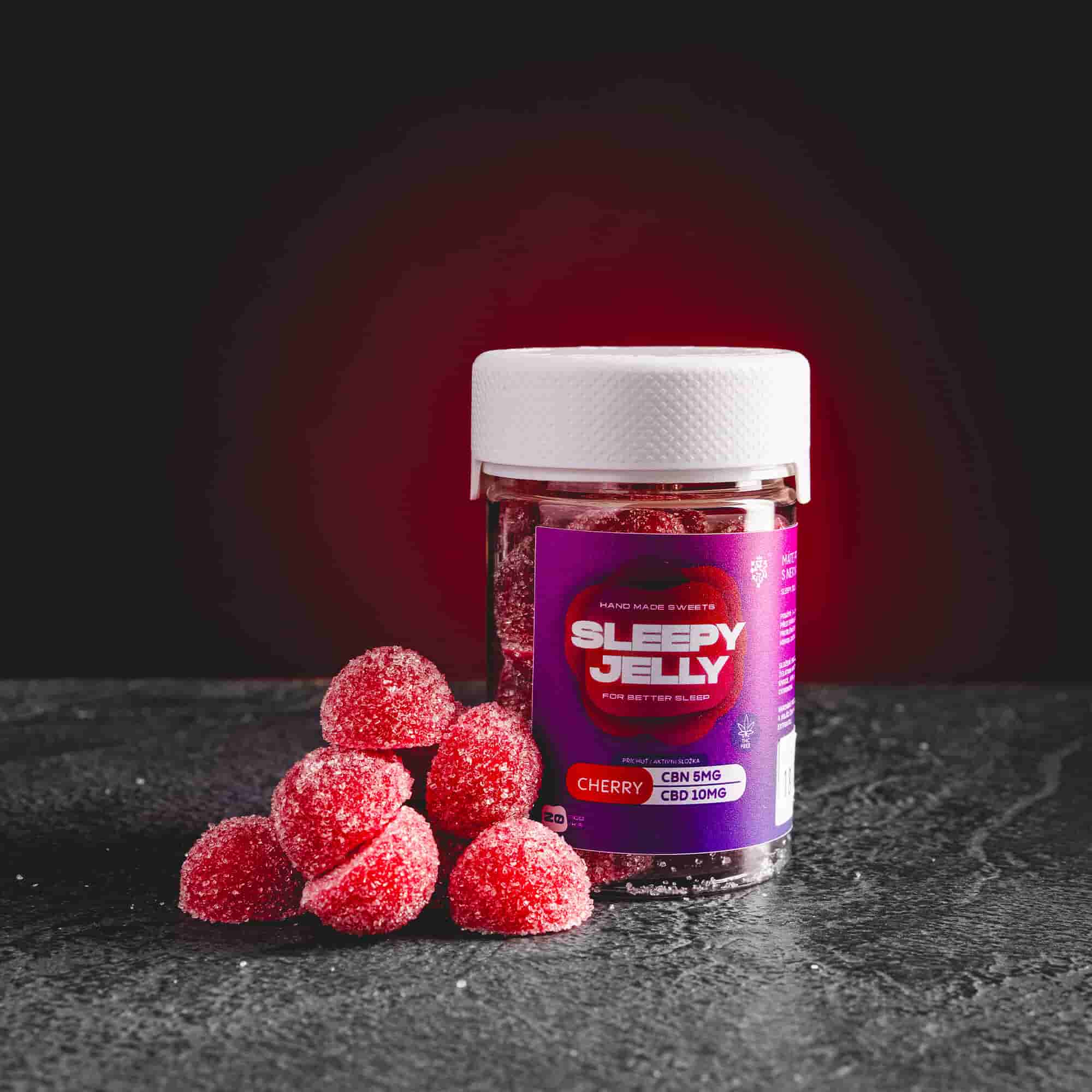 Sleep Jelly Cherry Kratom World, представени в продуктов кадър като CBD jelly бонбони с черешов профил за сън и релаксация.