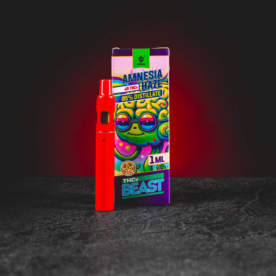 THV Beast Vape Kratom World Amnesia Haze, представен в продуктов кадър като vape продукт с Amnesia Haze профил, chill и еуфоричен характер.