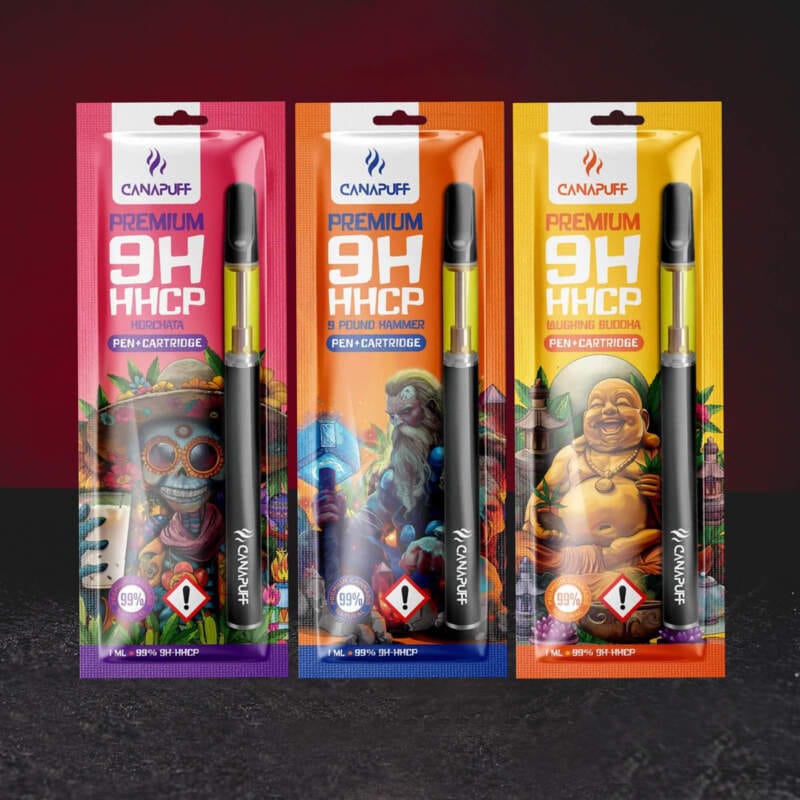 Групова снимка на Kratom World 9H-HHCP Vape Kit 99% 1 ml – премиум vape комплекти 9 Pound Hammer, Laughing Buddha и Horchata