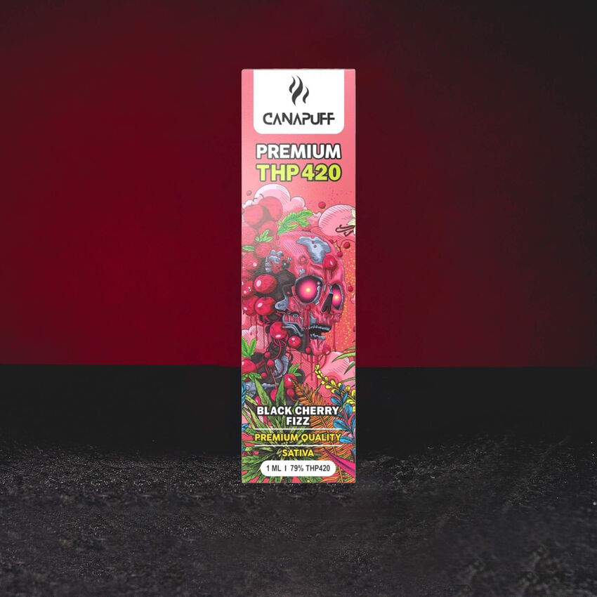 THP420 вейп писалка Dipod Kratom World с вкус Black Cherry Fizz, съчетаващ сладки черешови нотки с освежаващ газиран аромат.